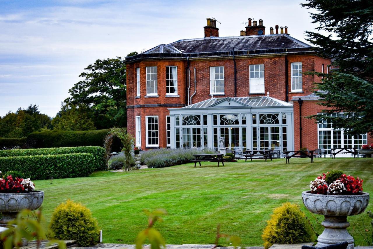 Burton-upon-Trent Dovecliff Hall Hotel מראה חיצוני תמונה