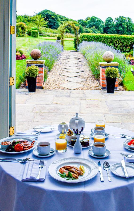 Burton-upon-Trent Dovecliff Hall Hotel מראה חיצוני תמונה